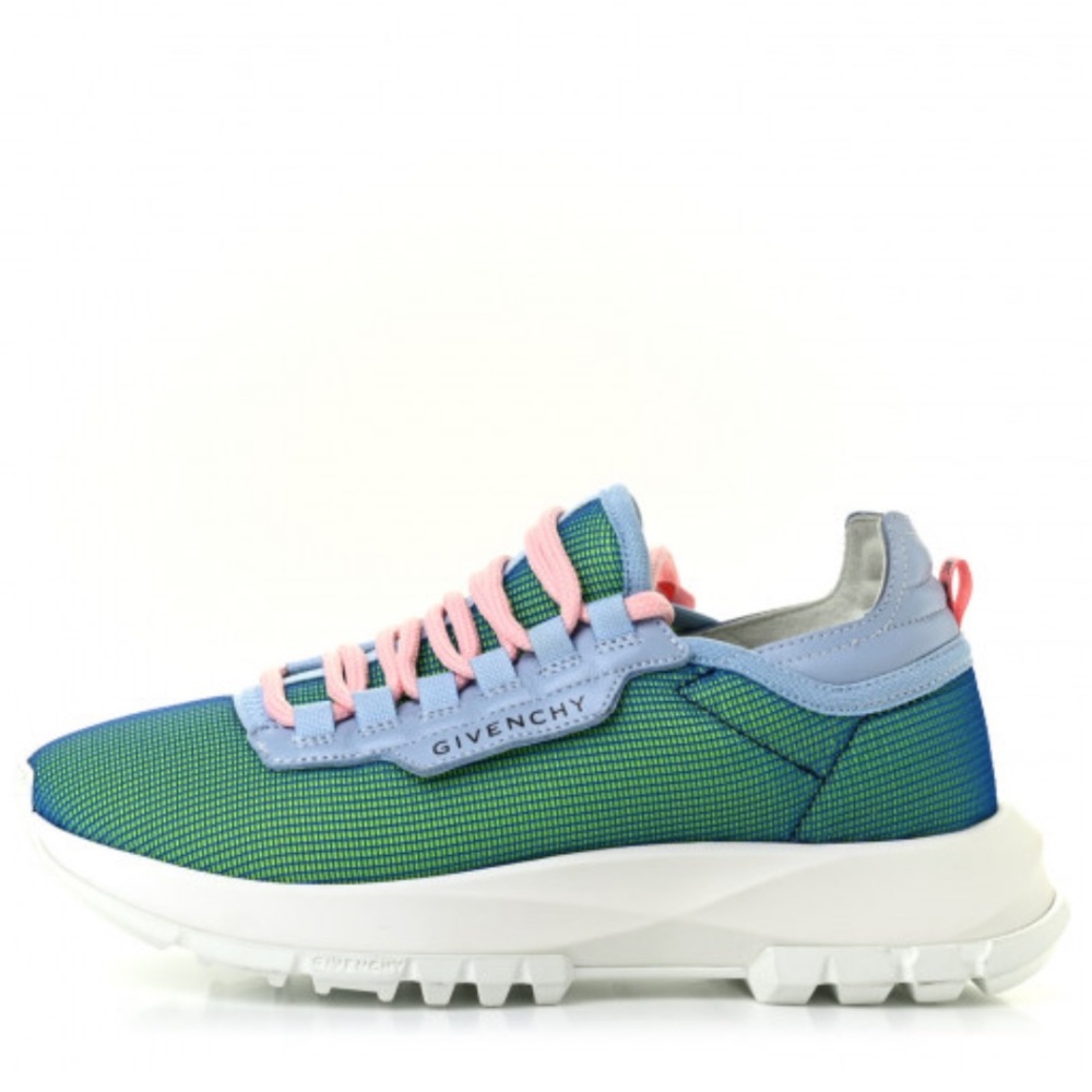 Authentic Givenchy Spectre Low Runner Sneakers Pi… - image 2